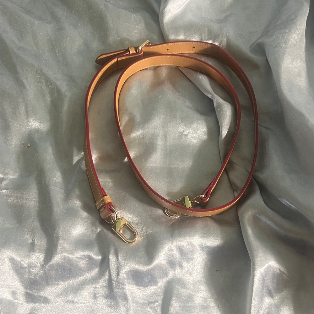 Leather Crossbody Strap in Tan with Red Edge